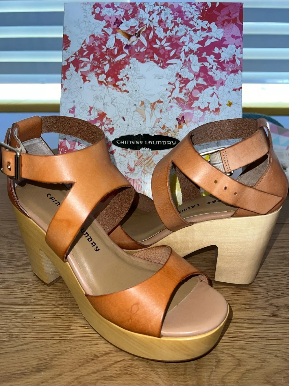 Chinese Laundry Tan Leather Platform Sandal with Wood-Look Heel